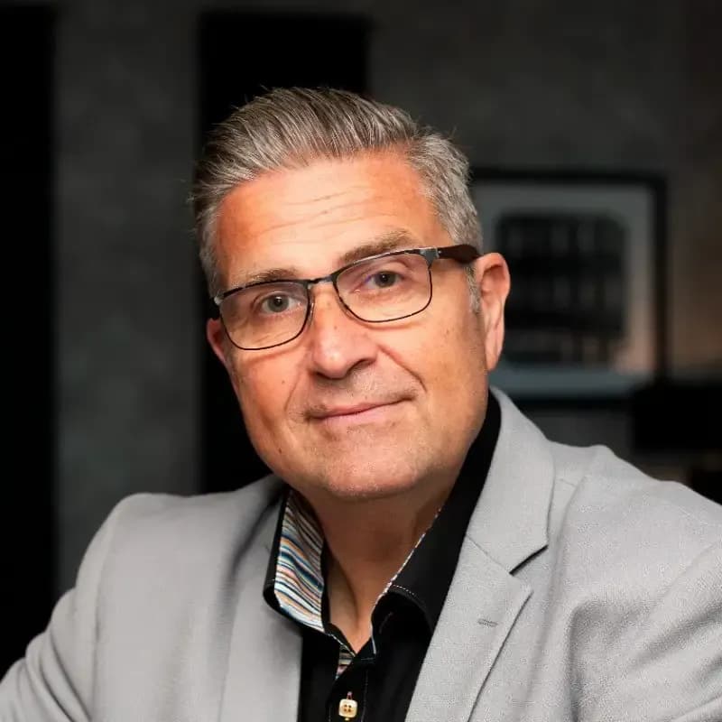 Steve Bennett