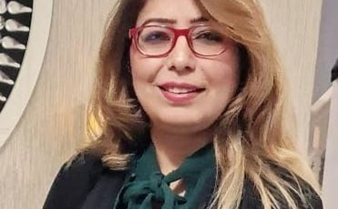 Dr Monaa Khurana